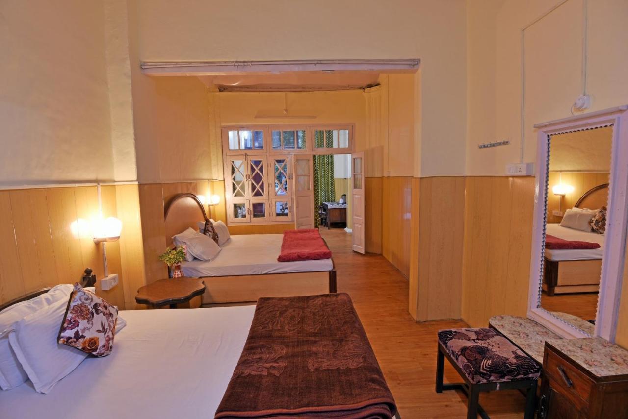 India Hotel - Lake View - Mall Road Nainital Exteriér fotografie